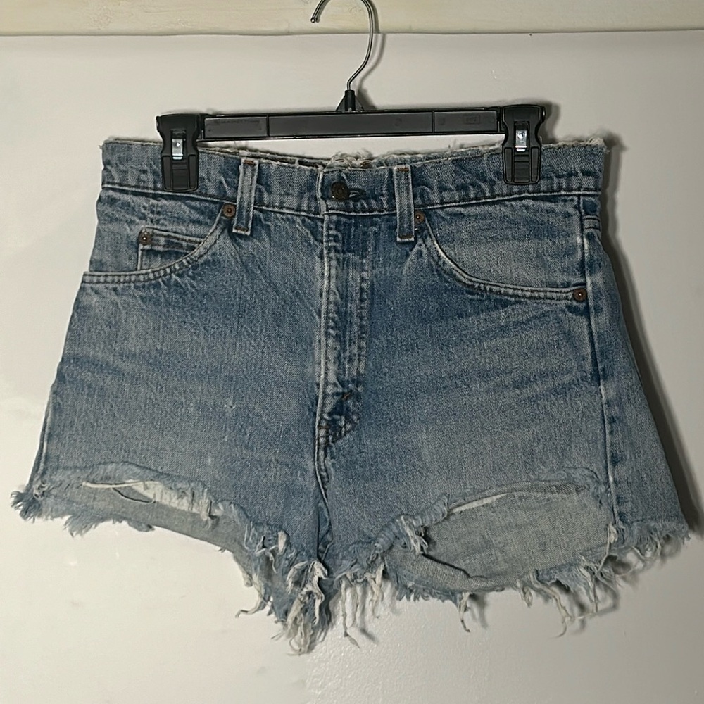 Vintage orange tab Levi’s cut off shorts